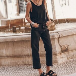 Women's Mikuta The Black Cropped Straight Jeans Size 30